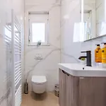 Lpl Luxury شقة