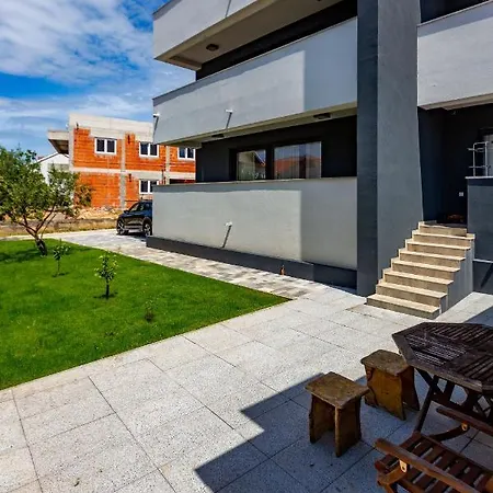 Lpl Luxury Lejlighed