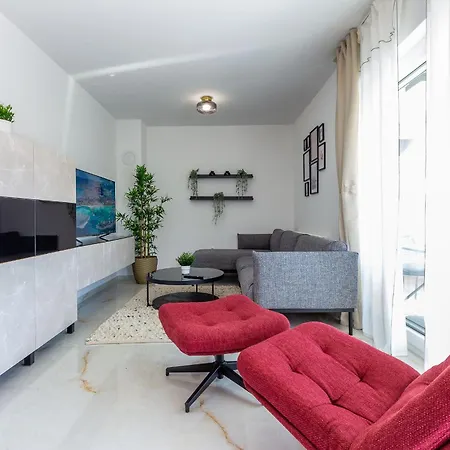 Lpl Luxury דירה *