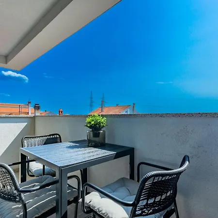 Lpl Luxury Apartment Zadar
