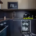 Lpl Luxury Apartment