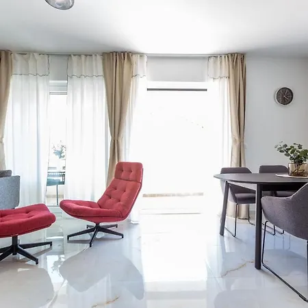 Lpl Luxury Апартаменты