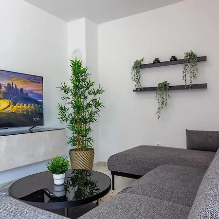 Lpl Luxury * Задар