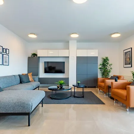 Lpl Luxury זאדאר